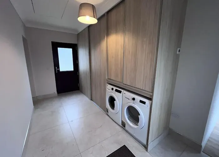 Konukevi Reilly's Galway