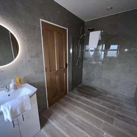 New Atherny Overlooking The Fields Of Athenry Holiday home Galway
