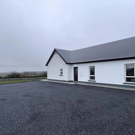 Holiday home New Atherny Overlooking The Fields Of Athenry Galway